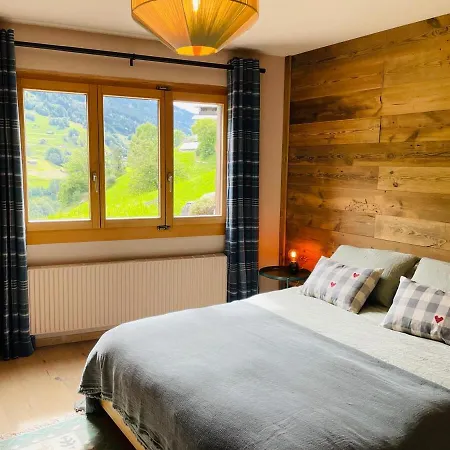 Appartement Chesa Val Saas im Prattigau